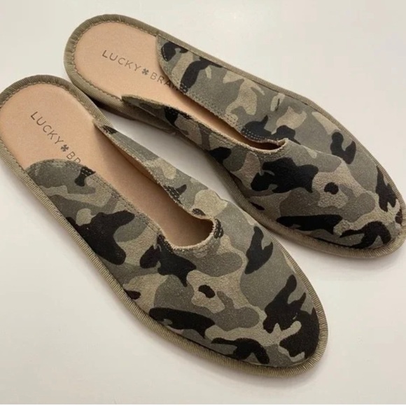 Lucky Brand Arvy camo slip on clogs - Picture 3 of 5